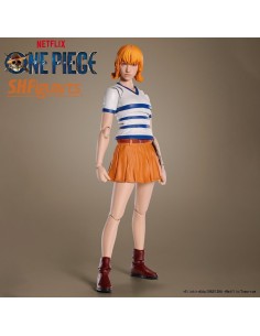 NAMI FIG. 15 CM ONE PIECE NETFLIX SERIES SH FIGUARTS