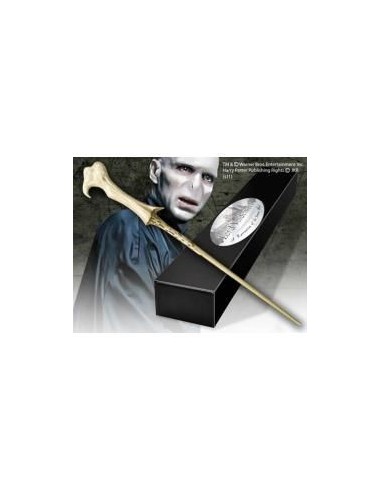 Replica the noble collection harry potter lord voldemort varita con caja y placa de identificacion