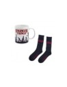 Set taza y calcetines paladone stranger things logo